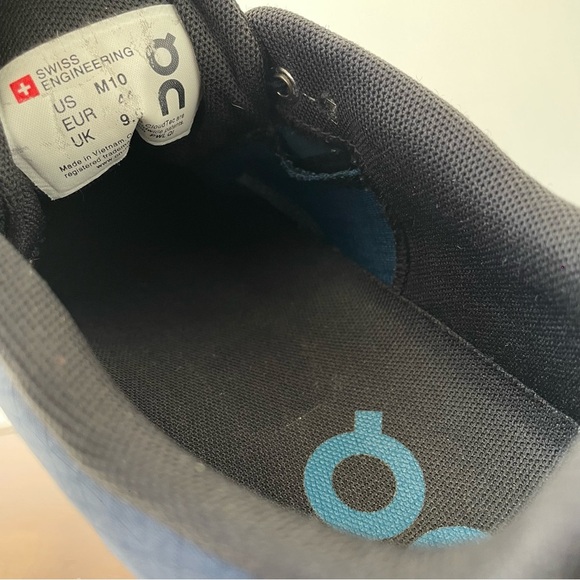 On Running Cloud 5 Men’s Blue Running Shoes | US 10 - Picture 6 of 7